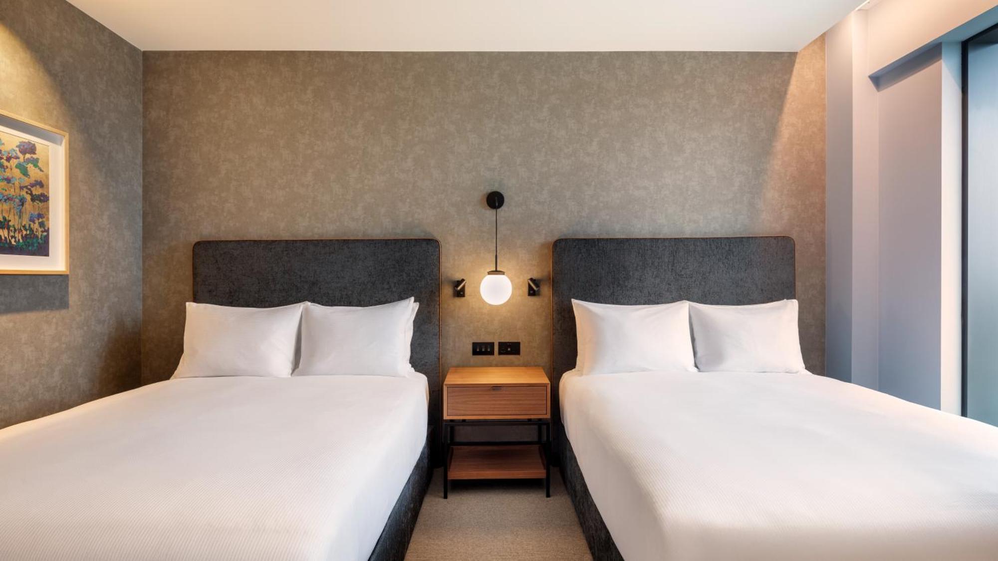 Hilton Woking Hotell Exteriör bild